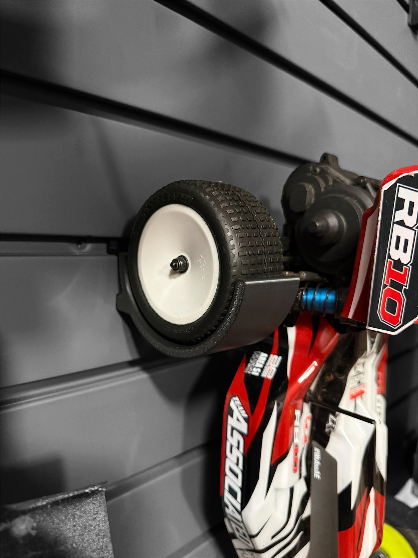 RC Slatwall Car Hangers - pack of 2 hooks
